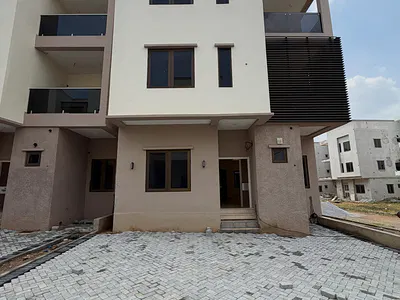 5-Bedroom Duplex + 1 Room BQ — Mabushi, Abuja