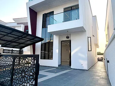 Luxury 4 Bedroom Fully Detached Duplex with Pool, BQ, Gym — Golden Park Estate, Sangotedo, Ajah, Lagos