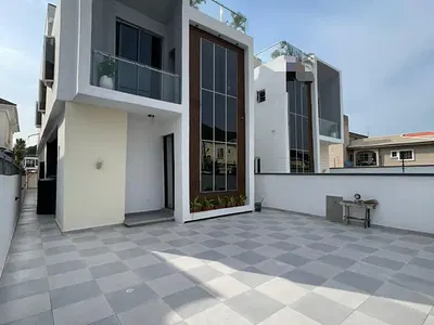 Luxury 5 Bedroom Fully Detached Duplex. — Chevron, Lekki, Lagos