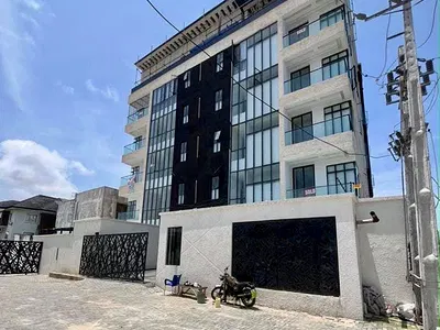 Luxury 2-Bedroom Apartment with Swimming Pool & Gym — Ikate, Lekki, Lagos