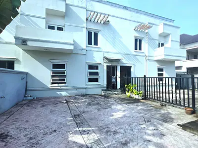 4 Bedroom Semi-Detached Duplex — Pinnock Beach Estate, Osapa, Lekki, Lagos