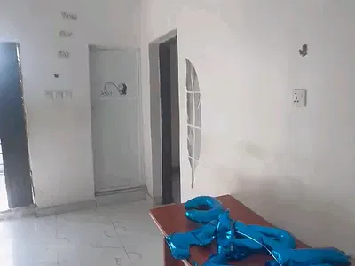 Well Maintained Spacious Clean 2 Bedroom Upflat — Oworonshoki, Shomolu, Lagos