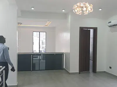 6 Bedroom Fully Detached House — Lekki, Lagos