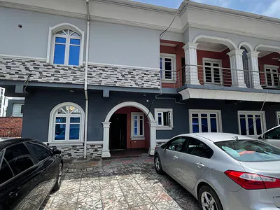 4 Bedroom Terrace — Lekki, Lagos