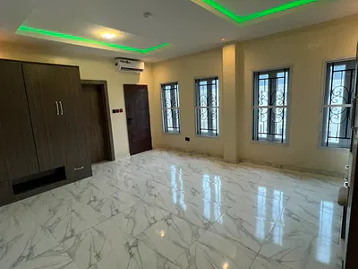 New 4 Bedroom Penthouse with BQ Acs Elevator — Right Hand Side, Lekki Phase 1, Lekki, Lagos