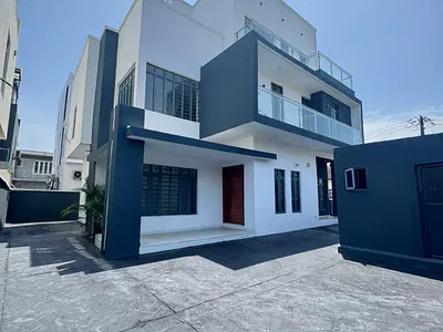 5-Bedroom Detached Duplex — Lekki, Lagos