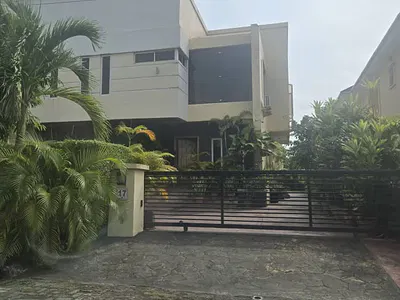 5 Bedroom Detached Duplex — Lekki, Lagos