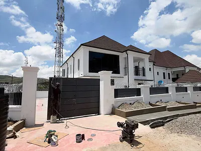 Beautiful & Spacious 5 Bedroom Semi Detached Duplex, Inside an Estate — Naf Valley Estste, Serene Neighborhood, Asokoro District, Abuja