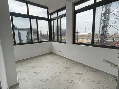 Standard Serviced Room Self Contained — Off Akiogun Road, Oniru, Victoria Island (VI), Lagos