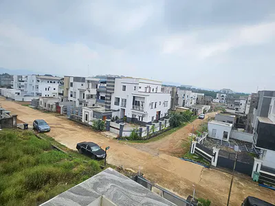 Very Clean and Spacious 4 Bedroom Duplex — Ochacho Estate, Life Camp, Abuja