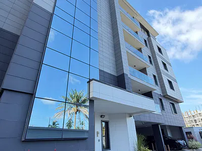 3 Bedroom Flat with En-Suite Rooms — Ikoyi, Lagos