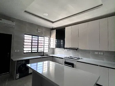 Brand New Serviced Flats — Lekki, Lagos