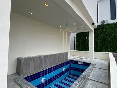 5 Bedroom Detached Duplex — Lekki, Lagos