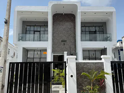 5 Bedroom Semi-Detached Duplex with Swimming Pool and BQ — Ajah, Lagos
