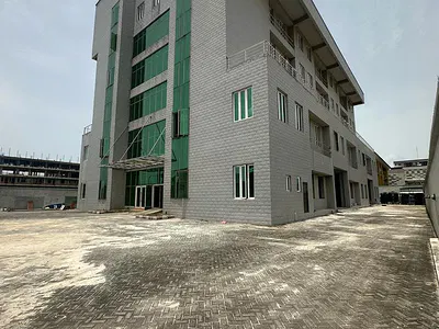 A Luxurious Corporate Office Space — Lekki Phase 1, Lekki, Lagos