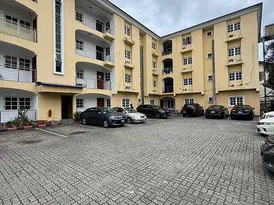 3 Bedroom Apartment — Lekki Phase 1, Lekki Phase 1, Lekki, Lagos