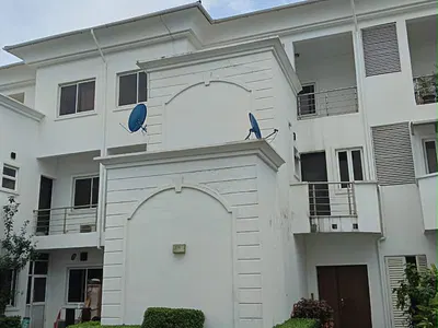 Exquisite 4 Bedroom Terrace Duplex with BQ Pool — Banana Island, Ikoyi, Lagos