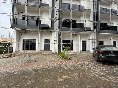 4 Bedroom Terraced Duplex — Jahi, Abuja