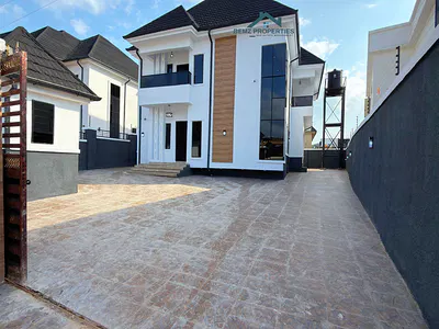 Spacious 4 Bedroom Detached Duplex in a Serene Estate — GRA, Enugu, Enugu