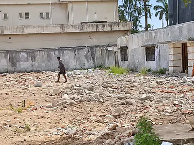 Commercial Land in a Strategic Location — Victoria Island (VI), Lagos