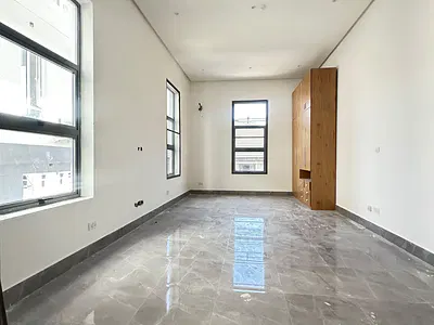 Luxury 5 Bedroom Fully Detached Duplex — Ikoyi, Lagos
