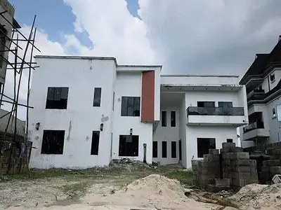 Tastefully Built 5 Bedroom Detached Duplex with BQ — Radio Estate, Port Harcourt, Rivers