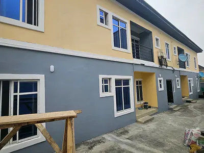 Newly Renovated 2 Bedroom Flat — Magodo Phase 2, Magodo, Lagos
