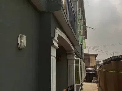 Fairly Used Standard 6 Units of Mini Flats — Surulere, Lagos