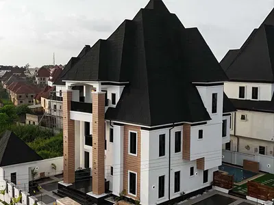 Spacious 5 Bedroom Fully Detached House — Dakwo, Abuja