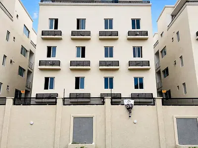 Spacious 2 Bedroom Flat with Swimming Pool and Gym — Ikate, Lekki, Lagos