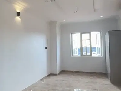 Serviced and Spacious Penthouse Mini Flat (Video) — Lekki, Lagos