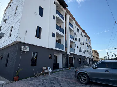 Spacious 2 Bedroom Flat — Lekki, Lagos