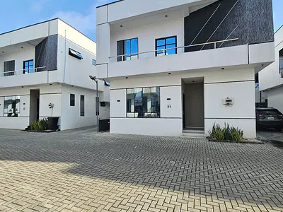 Luxurious 4 Bedroom Fully Detached Duplex with BQ — Lekki, Lagos