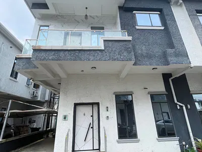 Very Very Clean 4 Bedroom Duplex — Lekki, Lagos