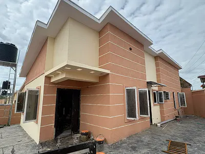 Modern Newly Built Detached Bungalow with Security House & Solar — Ibadan, Oyo