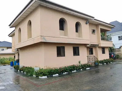 Detached Duplex on 1500 SQM Plot — Ikoyi, Lagos