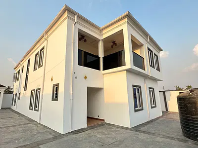 A Brand New Luxury *5 Bedroom Duplex + BQ — Jericho, Ibadan, Oyo