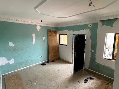 1 Bedroom with 2 Toilets Apartment in a Decent Neighborhood — Gwarinpa, Abuja