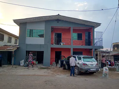 Excellently Located Self-Contained Room and Parlour with Regular Power — Behind Globacom Office, Elewura, Challenge, Ibadan North, Oyo