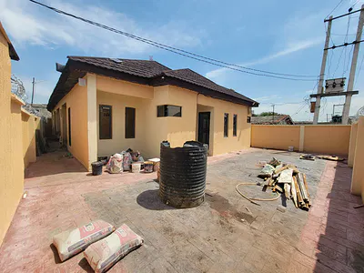 Mini Flat — Agbotikuyo, Dopemu, Agege, Lagos