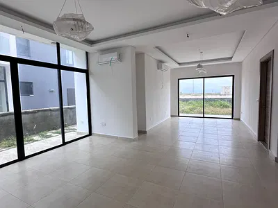 Amazing Waterfront 4 Bedroom Semi-Detached Duplex — Lekki, Lagos