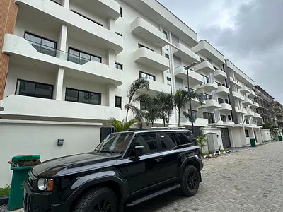 Serviced 2 Bedroom Apartment with Pool & Gym — Lekki Phase 1, Lekki, Lagos