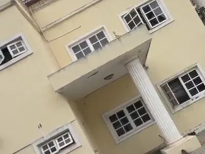 Distress 6 Bedroom Detached Duplex — Asokoro District, Abuja