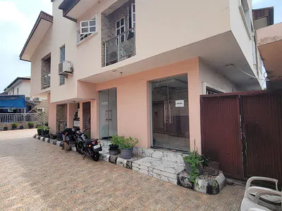 Standard 17 Rooms Hotel — Lekki Phase 1, Lekki, Lagos