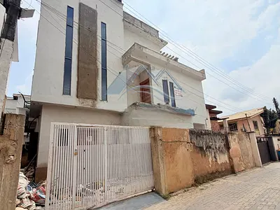 Distress 4 Bedroom Fully Detached Duplex with Cinema, Rooftop& BQ — Magodo Phase 2, Magodo, Lagos