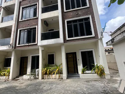 Single Room Self Contain — Victoria Island (VI), Lagos