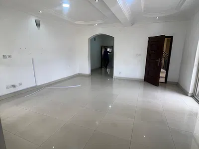 3 Bedroom Flat — Ikoyi, Lagos