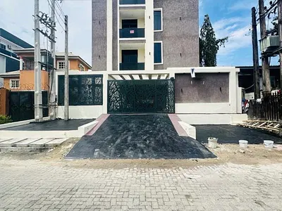 2 Bedroom Apartment with En-Suite Bedrooms — Lekki Phase 1, Lekki, Lagos