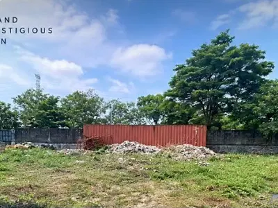 Fenced Plot of Land — Banana Island, Ikoyi, Lagos