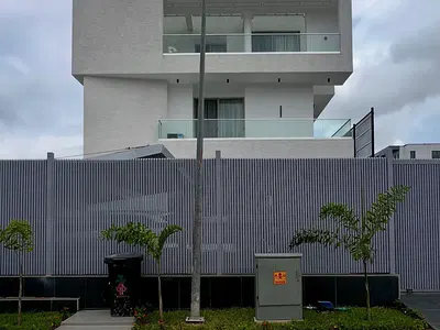 5 Bedroom Fully Detached Duplex — Ikoyi, Lagos